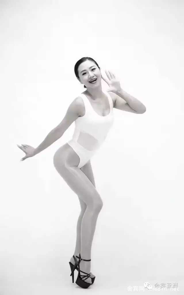 640A6N4MOIF.jpg